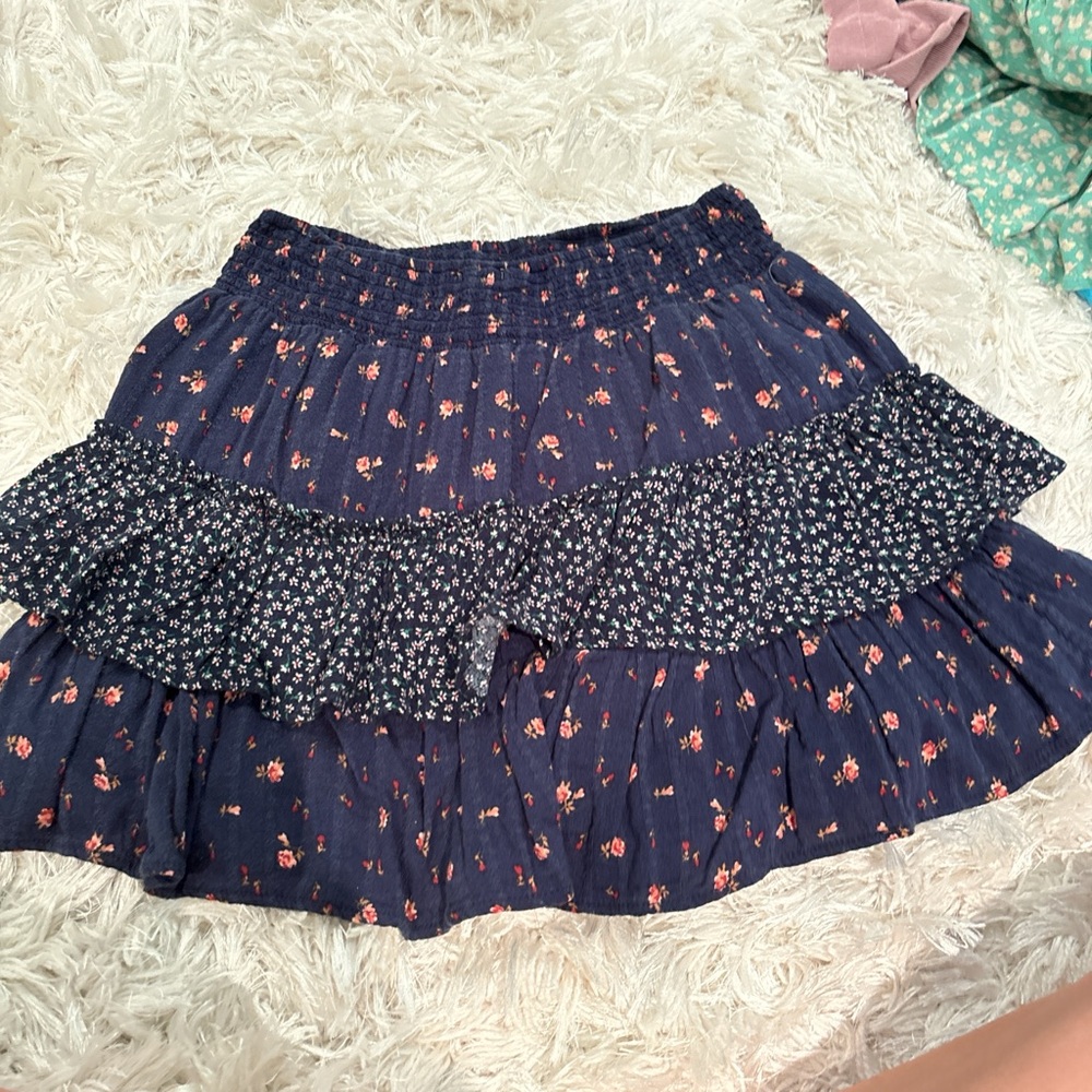 size medium skirt